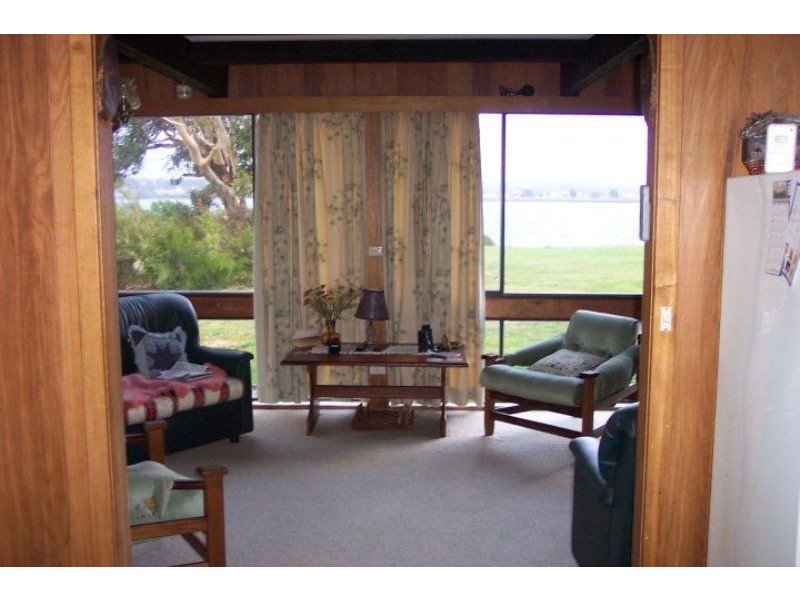 15 Esplanade South, George Town TAS 7253