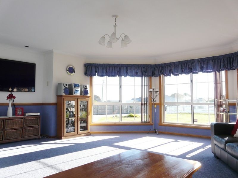 10 William Parish Drive, Low Head TAS 7253