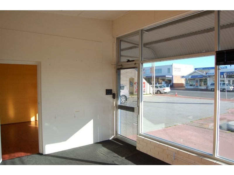 98 Macquarie Street, George Town TAS 7253