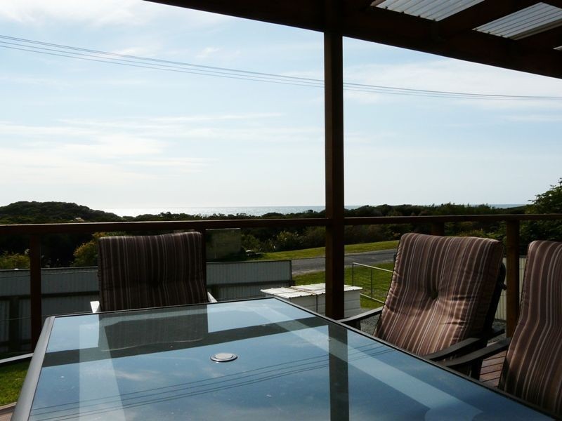 8 Esplanade, Beechford TAS 7252