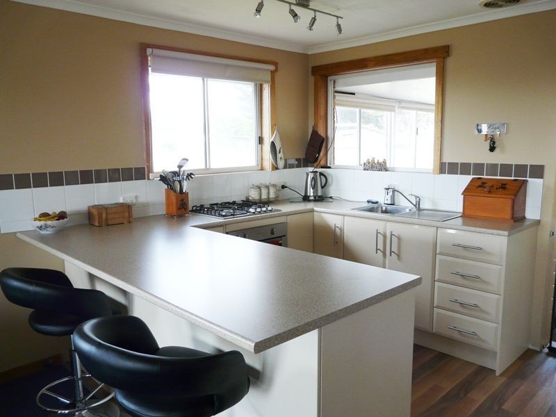 8 Esplanade, Beechford TAS 7252