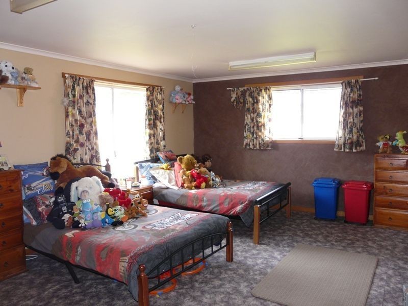 8 Esplanade, Beechford TAS 7252