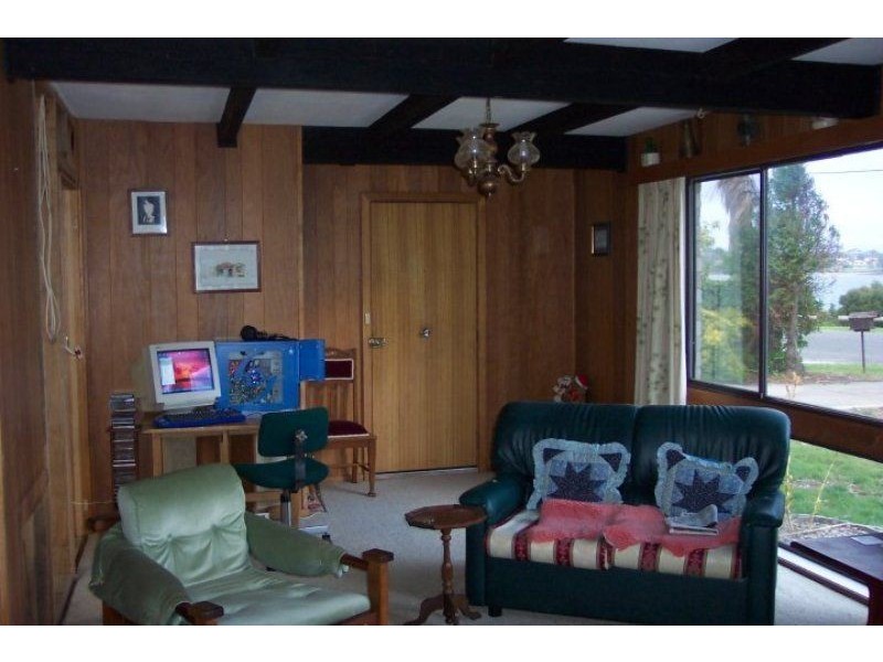 15 Esplanade South, George Town TAS 7253