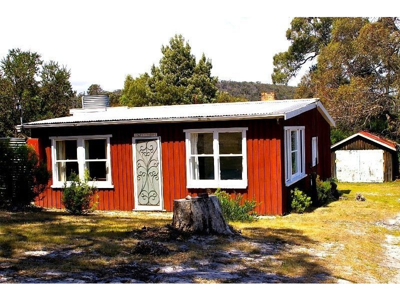 32 Smith Street, Bellingham TAS 7254