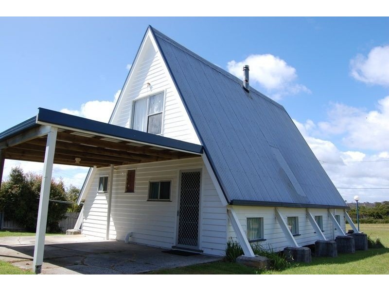 1 Hurst Street, Weymouth TAS 7252