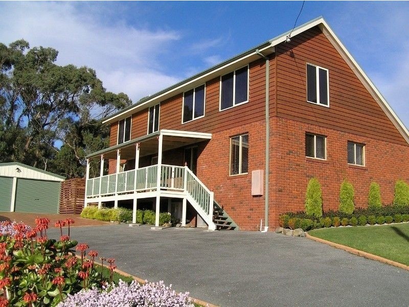 17 White Street, George Town TAS 7253