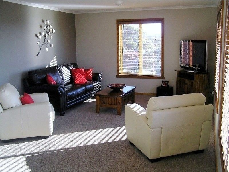 17 White Street, George Town TAS 7253