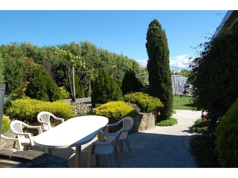 8 Edward Court, George Town TAS 7253