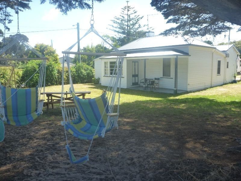 1 Lagoon Beach Road, Low Head TAS 7253