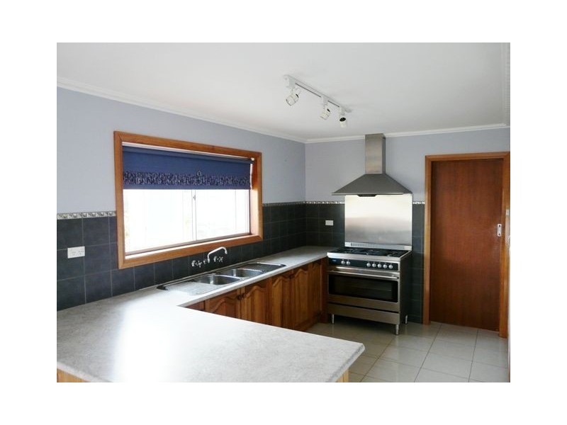 21 – 23 Tamar Avenue, George Town TAS 7253