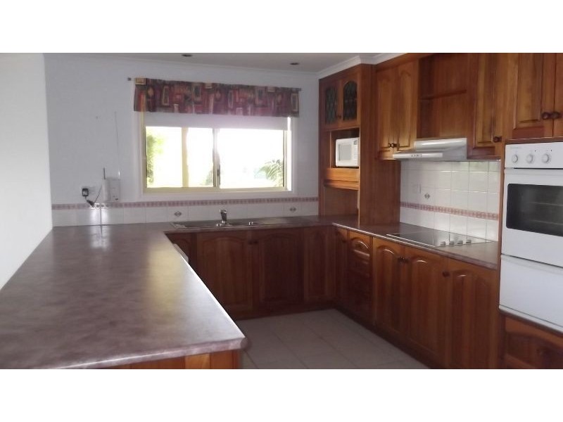 2 Tamar Avenue, George Town TAS 7253