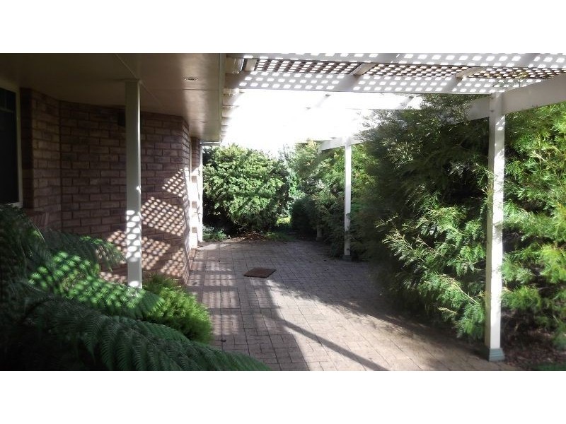 2 Tamar Avenue, George Town TAS 7253