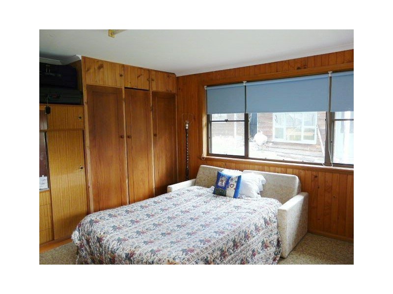 9 Swan Drive, Swan Bay TAS 7252