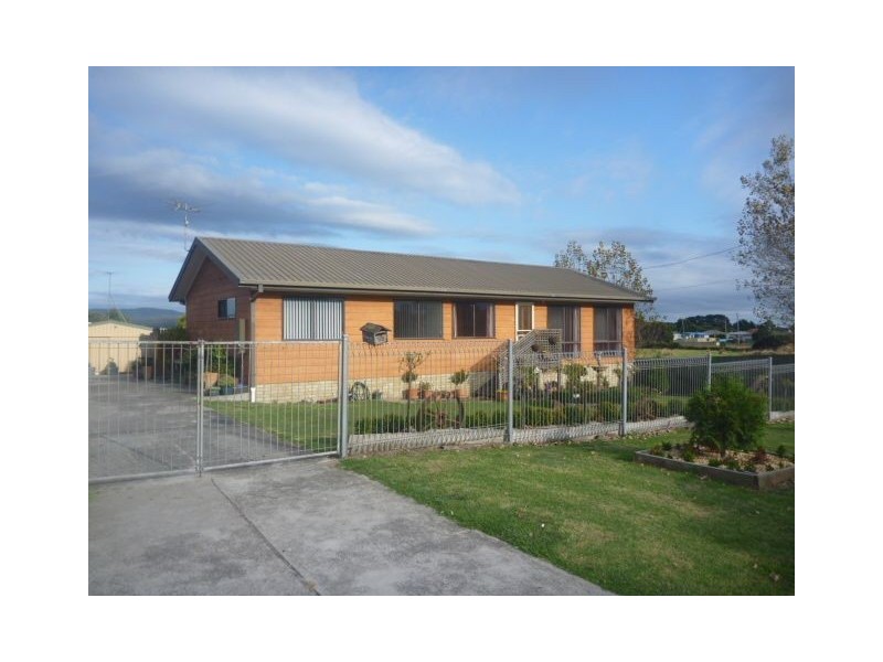 39 Sorell Street, George Town TAS 7253