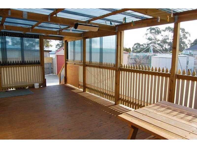 9 Roberts Avenue, George Town TAS 7253