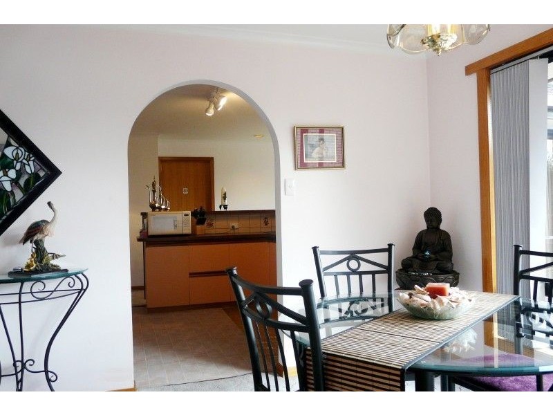 16 Lawrence Street, George Town TAS 7253