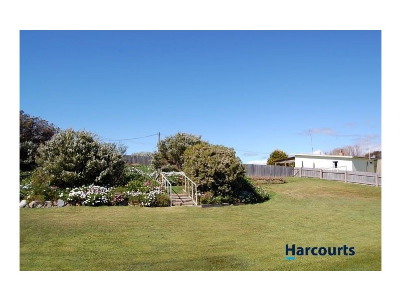18 Esplanade, Beechford TAS 7252