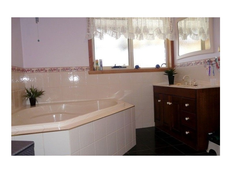 50 Gerzalia Drive, George Town TAS 7253