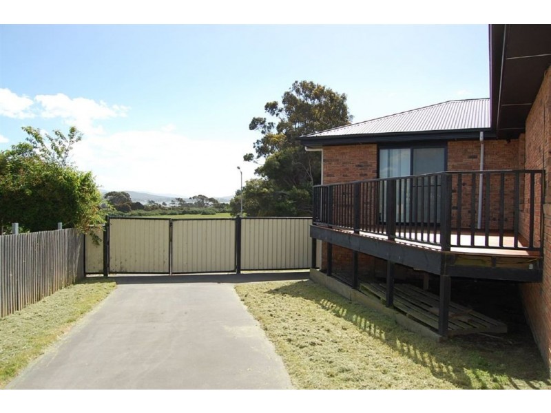 6 Dunning Avenue, George Town TAS 7253