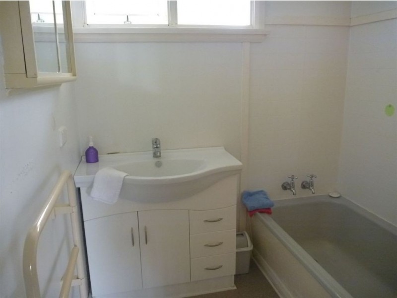 13 Tamar Avenue, George Town TAS 7253