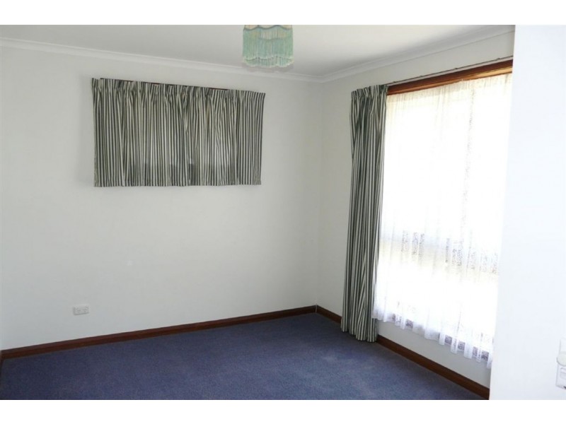 18 Lawrence Street, George Town TAS 7253