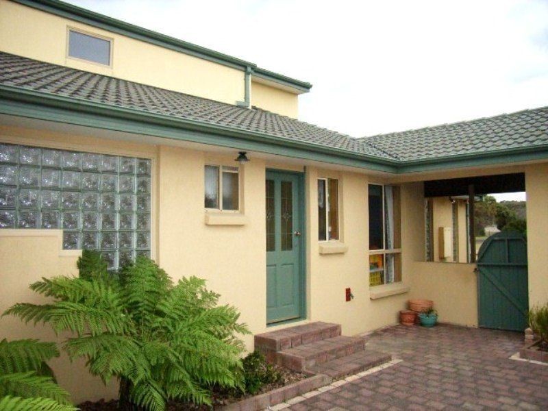 37 Gunns Parade, Low Head TAS 7253