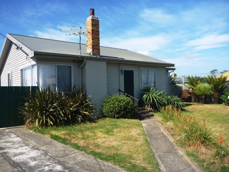 2 Davidson Street, George Town TAS 7253