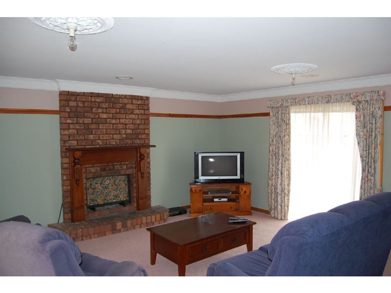 32 Swan Drive, Swan Bay TAS 7252