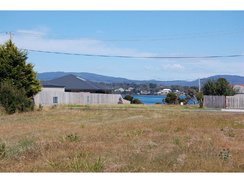 5 Mary Street, George Town TAS 7253