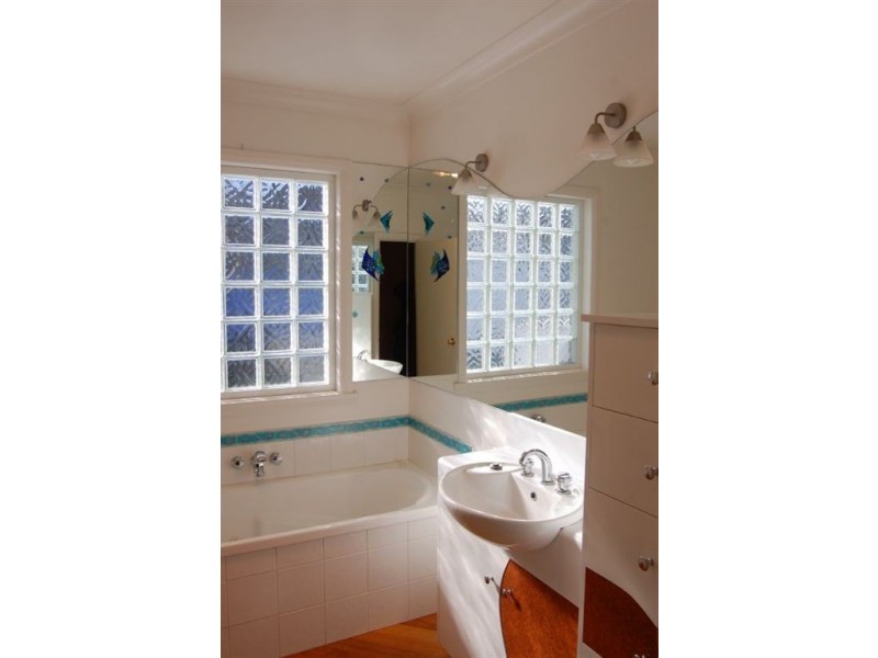 4 Esplanade North, George Town TAS 7253