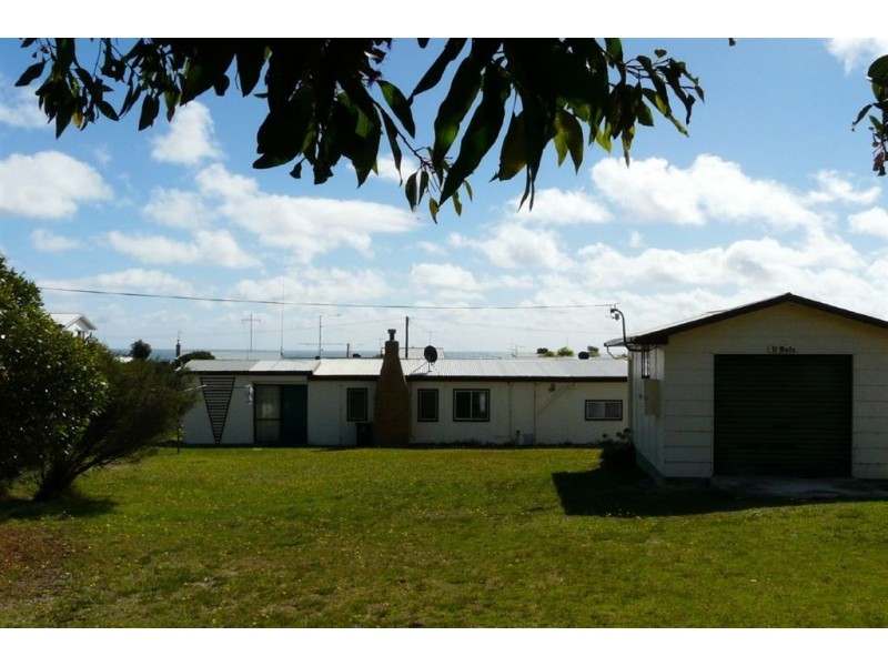 35 Davis Street, Beechford TAS 7252