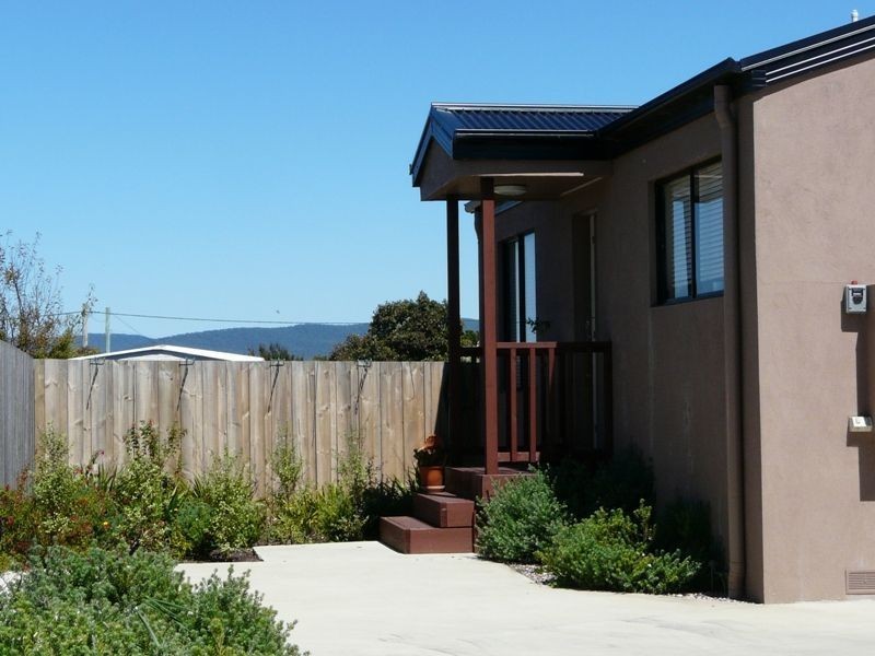 2/45 Elizabeth Street, George Town TAS 7253