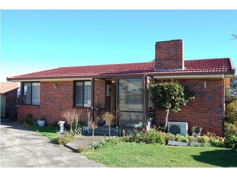 16 Parish Crescent, George Town TAS 7253