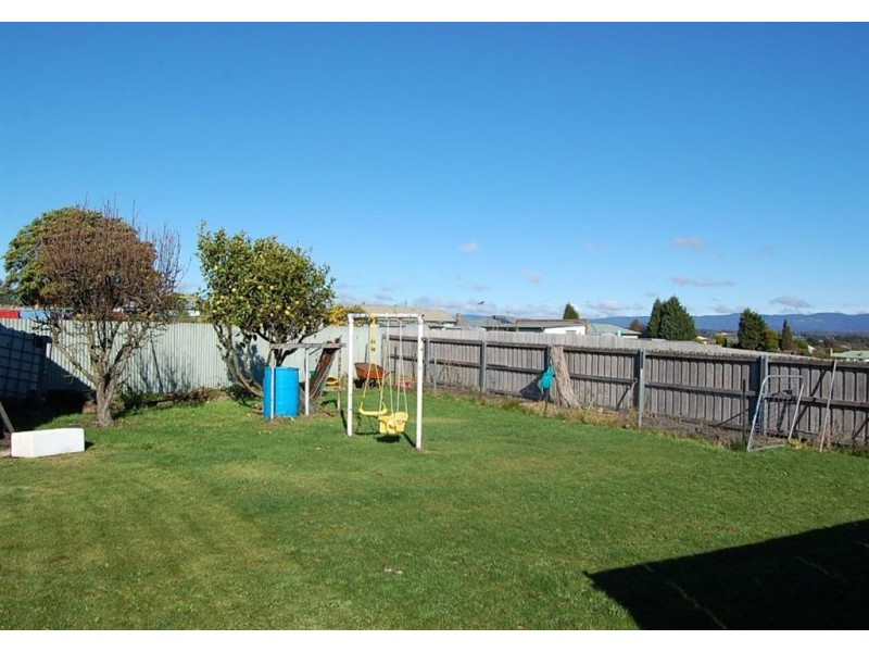 16 Parish Crescent, George Town TAS 7253