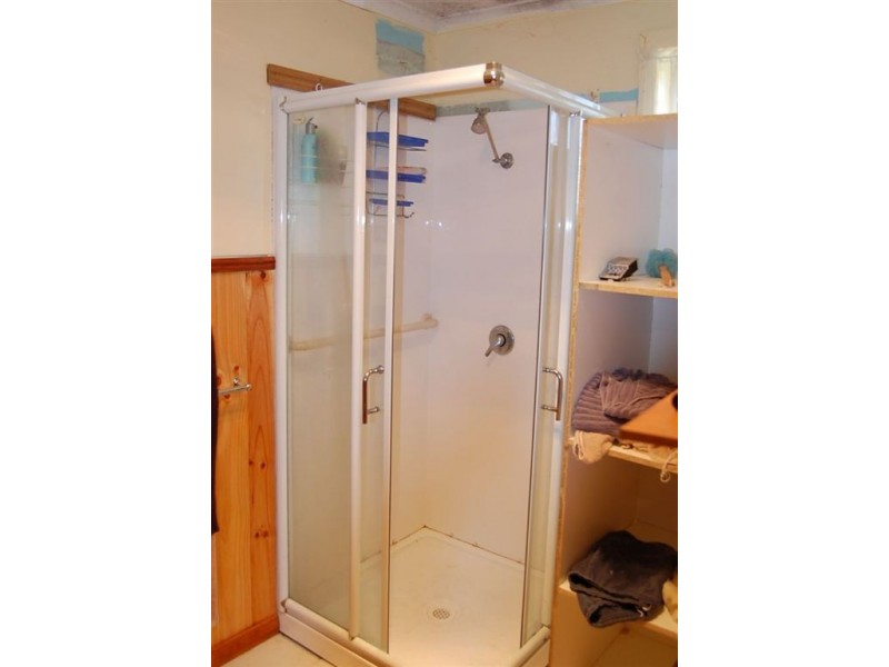 8 Simpson Avenue, George Town TAS 7253