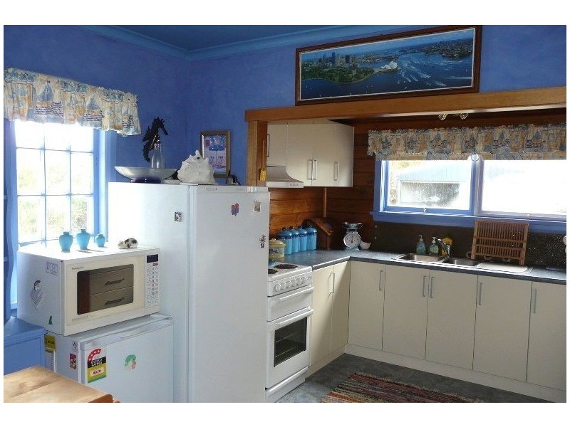 14-16 Clifford Street, Bellingham TAS 7254