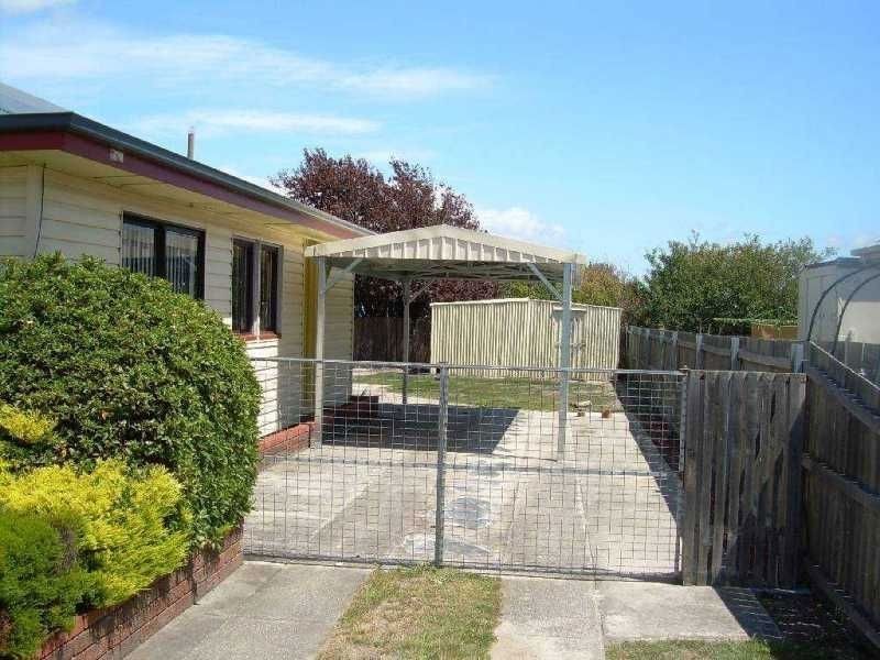 13 Patterson Crescent, George Town TAS 7253