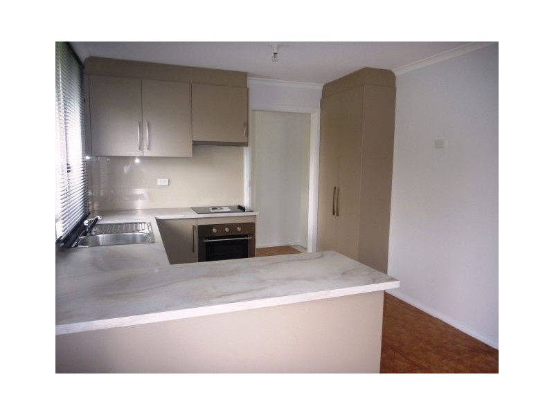 8 Simpson Avenue, George Town TAS 7253