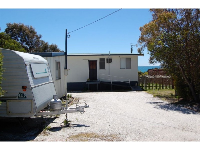 7 Brewer Street, Lulworth TAS 7252