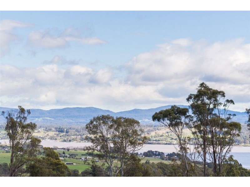2043 Windermere Road, Swan Bay TAS 7252
