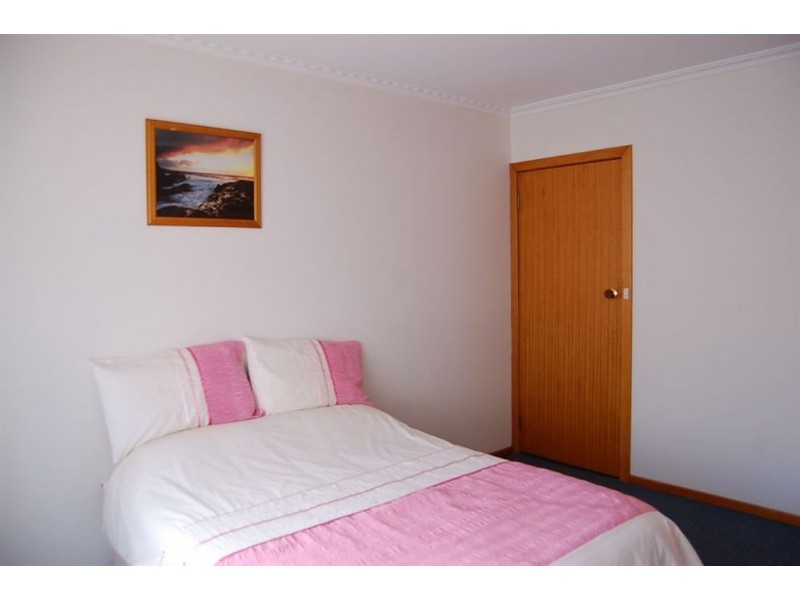 32 Esplanade North, George Town TAS 7253