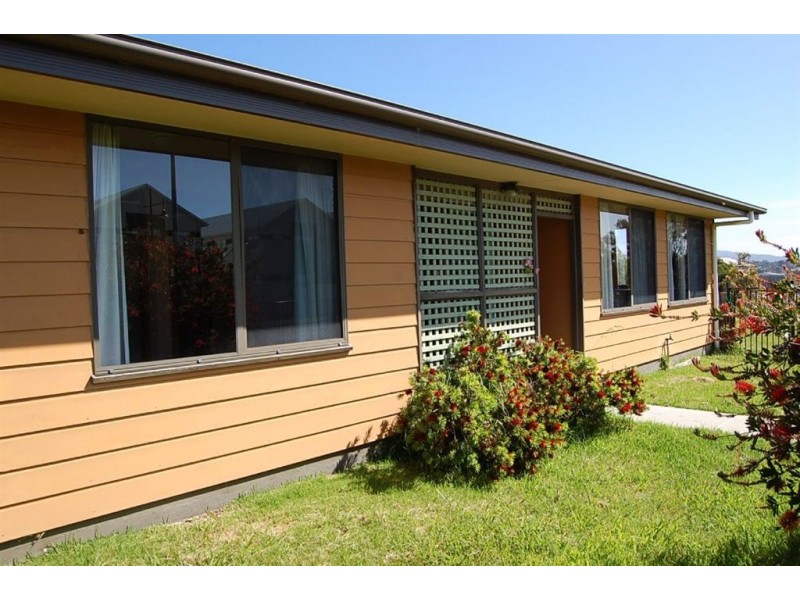 6 Adelaide Street, George Town TAS 7253