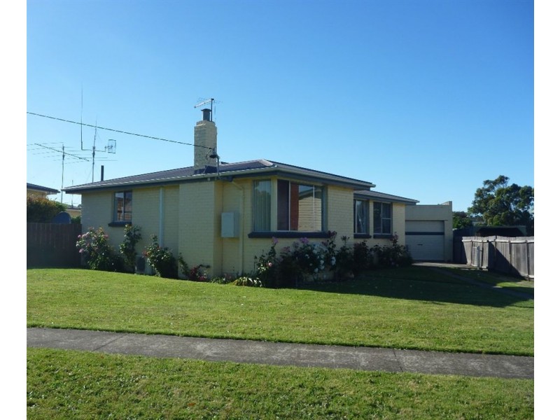 18 Adelaide Street, George Town TAS 7253