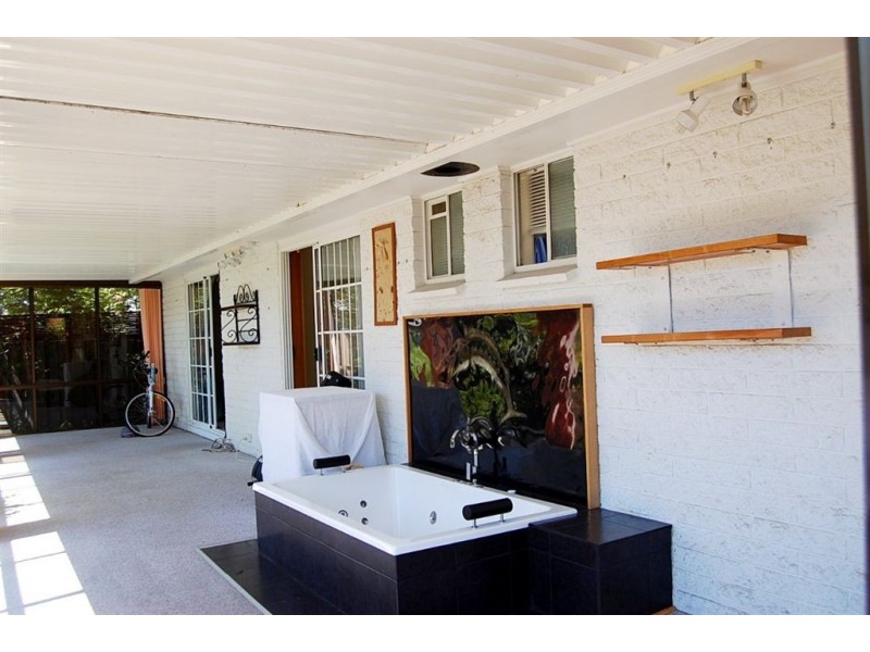 9 Targett Avenue, George Town TAS 7253