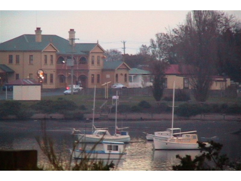 1 & 2/28 Esplanade South, George Town TAS 7253