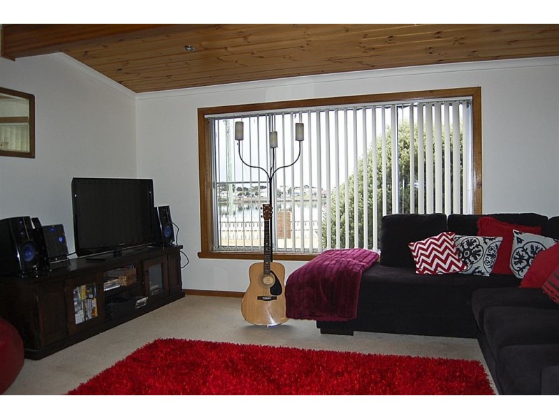 1 & 2/28 Esplanade South, George Town TAS 7253