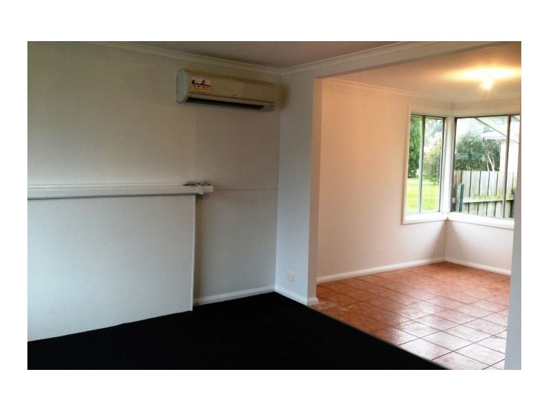 8 Simpson Avenue, George Town TAS 7253