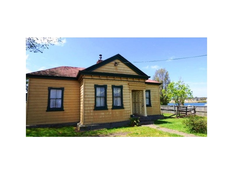 2 Elizabeth Street, George Town TAS 7253