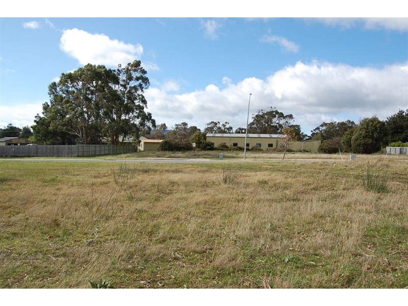 28 White Street, George Town TAS 7253