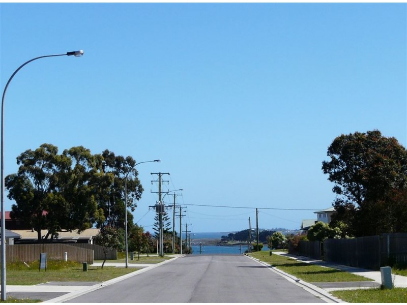 28 White Street, George Town TAS 7253